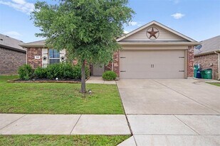 925 Corbitt Ln in Fate, TX - Building Photo