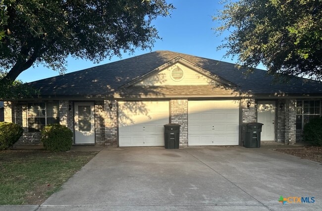 property at 3408 Toledo Dr