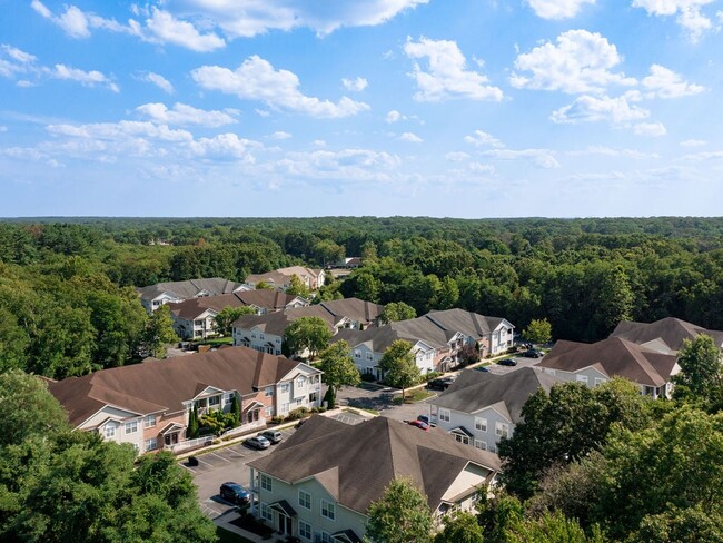 Jackson Green in Jackson, NJ - Foto de edificio - Building Photo