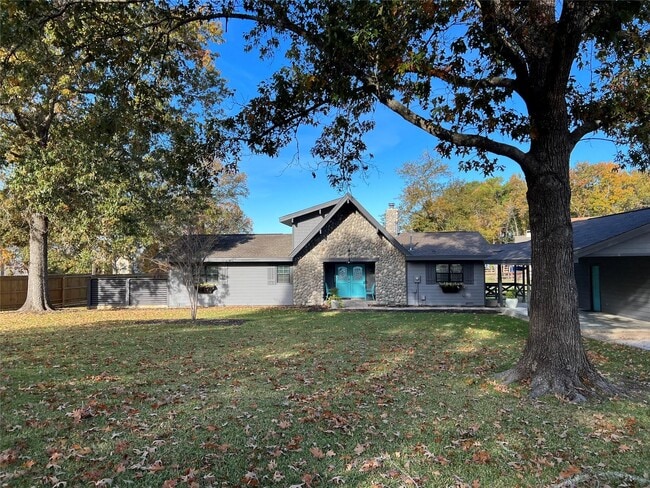 property at 146 Amelia Ln