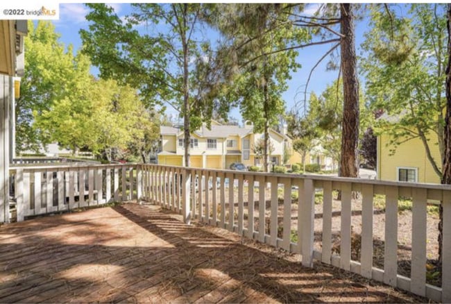 807 Devonwood in Hercules, CA - Foto de edificio - Building Photo