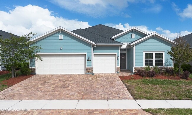 2730 White Cedar Ln in Green Cove Springs, FL - Foto de edificio - Building Photo