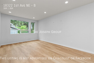18322 1st Ave NE in Shoreline, WA - Building Photo - Building Photo