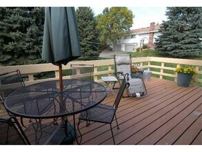 10507 Decatur Cir in Minneapolis, MN - Building Photo - Building Photo