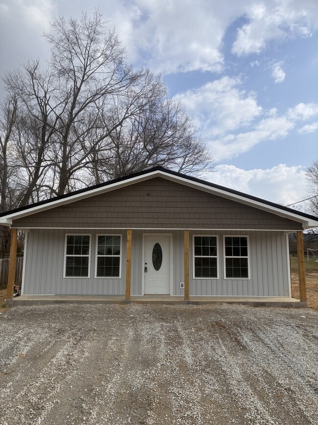 property at 701 Elm St