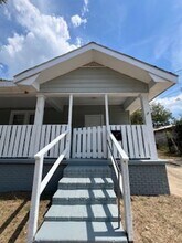 304 Nixon St in Biloxi, MS - Foto de edificio - Building Photo