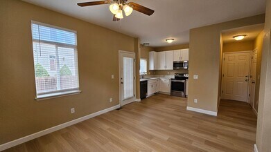 2225 W 101st Cir in Thornton, CO - Building Photo - Building Photo