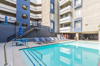 CitiView Terrace Apartments in North Hollywood, CA - Building Photo - Building Photo