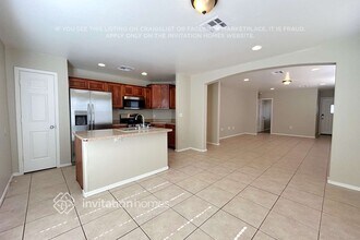 614 S 4th St in Avondale, AZ - Foto de edificio - Building Photo