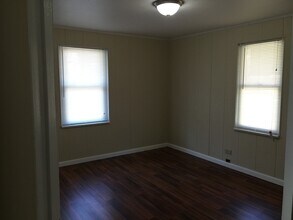 897 E Maiden St in Washington, PA - Building Photo - Building Photo