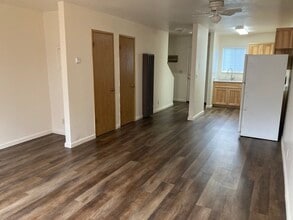 236 2nd Ave, Unit 224 in Rio Dell, CA - Building Photo - Building Photo