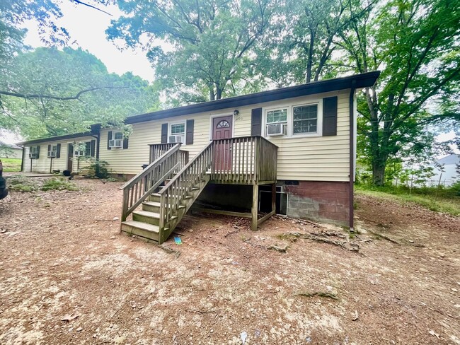 property at 805 Labon St