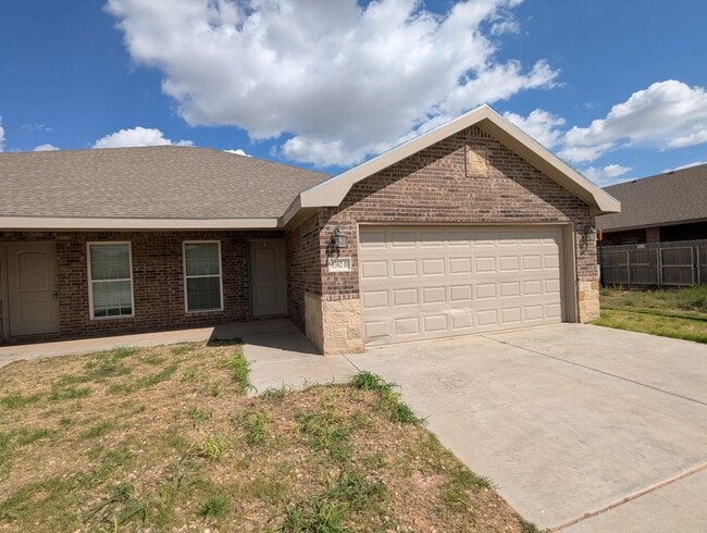 property at 1302 N Clinton Ave