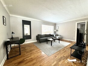 4511 Roanoke Pkwy in Kansas City, MO - Building Photo - Building Photo