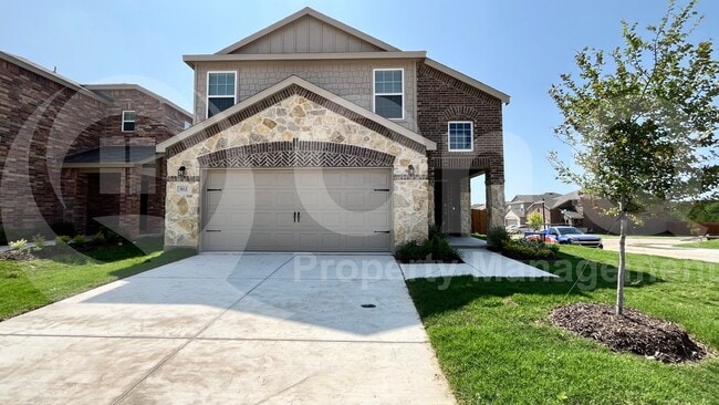 property at 812 Poppy Cv Ln