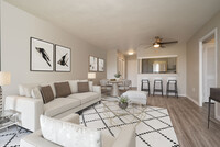 Landmark Apartments in Albuquerque, NM - Building Photo - Building Photo