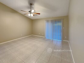 954 Finrod Way in Casselberry, FL - Foto de edificio - Building Photo