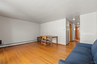 202 Ostrom Ave in Syracuse, NY - Building Photo - Building Photo