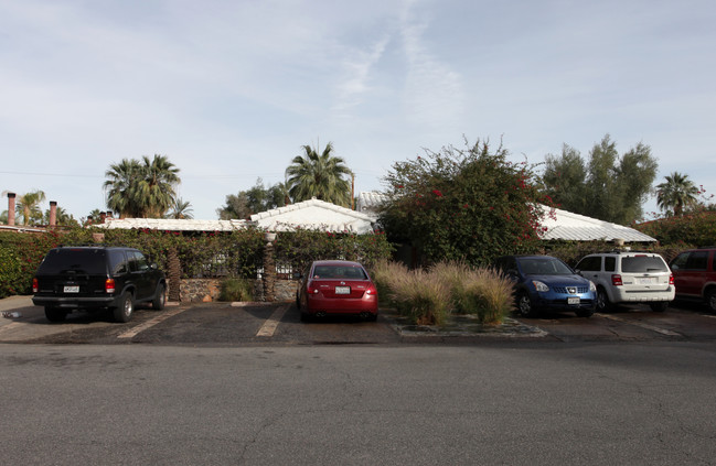 250 S Patencio Rd in Palm Springs, CA - Building Photo - Building Photo