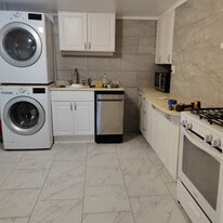 250 22nd St, Unit Apt 1 in Brooklyn, NY - Building Photo