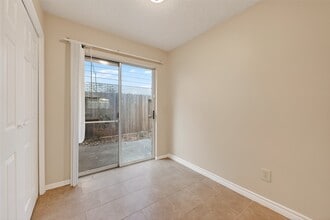 13514 Clayton Hill Dr in Houston, TX - Foto de edificio - Building Photo