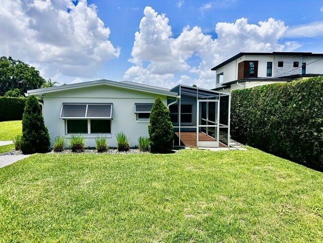 property at 7210 Seminole Dr