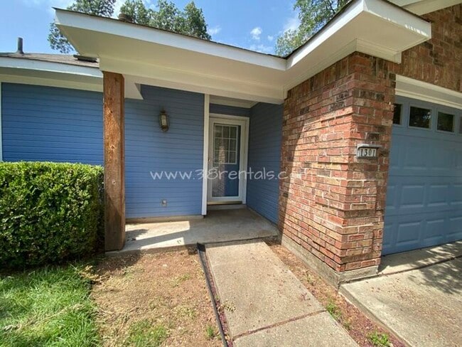1301 Pecan Square in Bossier City, LA - Building Photo - Building Photo
