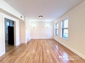 4040 N Ashland Ave in Chicago, IL - Building Photo - Building Photo