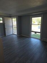 2010 Tebo St in Flint, MI - Building Photo - Building Photo