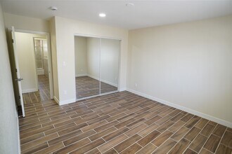 10561 El Dorado Ave in Los Angeles, CA - Building Photo - Building Photo