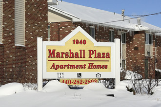 Marshall Plaza Apartment Homes in Lorain, OH - Building Photo - Building Photo