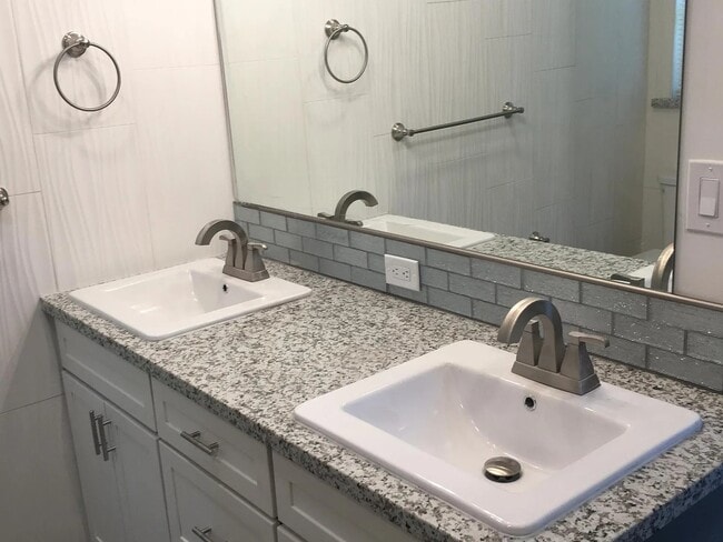 1222 Palamos Ave in Sunnyvale, CA - Building Photo - Building Photo