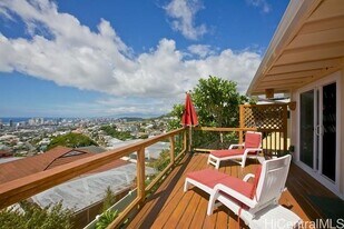 3043 Alencastre Pl in Honolulu, HI - Building Photo