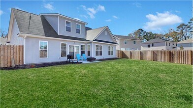 170 Whitaker Way N in Richmond Hill, GA - Building Photo - Building Photo