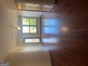 898 Oak St SW, Unit 3421 in Atlanta, GA - Building Photo - Building Photo