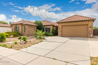 423 MEAD Dr in Chandler, AZ - Foto de edificio - Building Photo