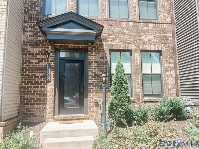 14352 Colonyhouse Blvd in Midlothian, VA - Building Photo - Building Photo