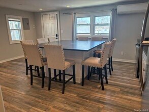 424 Bayville Ave in Bayville, NY - Building Photo - Building Photo