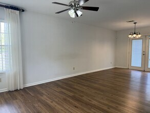 36 Country Walk Dr in Savannah, GA - Building Photo - Building Photo