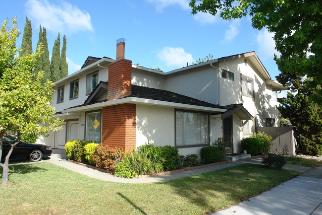 3055 Payne Ave in San Jose, CA - Building Photo - Building Photo