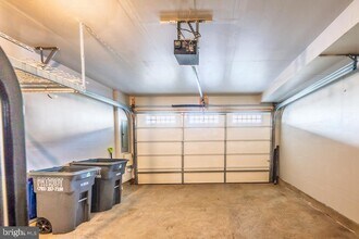20649 Duxbury Terrace in Ashburn, VA - Building Photo - Building Photo