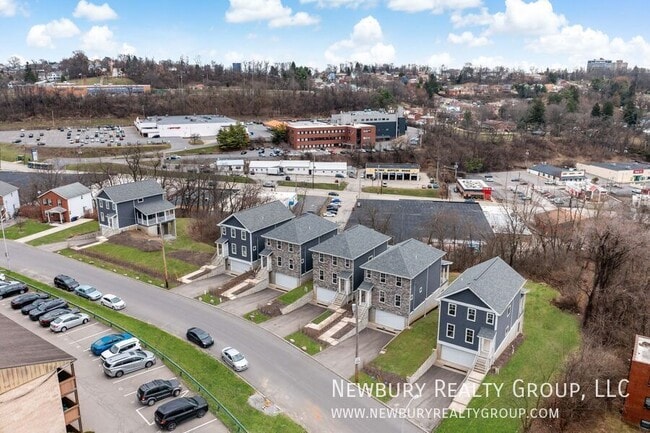 1837 Chessland St in Pittsburgh, PA - Building Photo - Building Photo