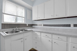 849 Wellington Blvd, Unit 849 in Columbus, OH - Building Photo - Building Photo