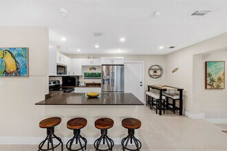 246 NW 82nd Terrace in Miami, FL - Building Photo - Building Photo