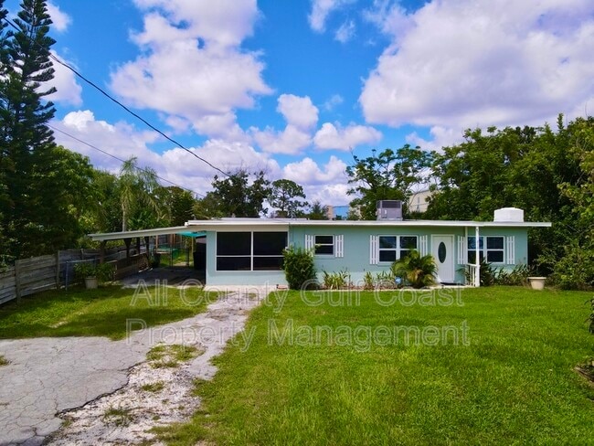 property at 210 Palmetto Rd W