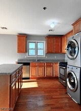 104 Luttgen Pl in Linden, NJ - Building Photo - Building Photo