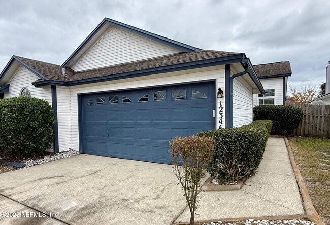 12344 Sondra Cove Trail N in Jacksonville, FL - Foto de edificio - Building Photo