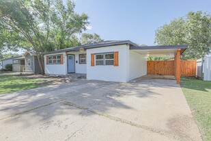 3817 25th St in Lubbock, TX - Building Photo - Building Photo