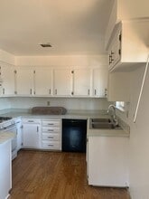 14107 Norwich Cir in Magalia, CA - Building Photo - Building Photo