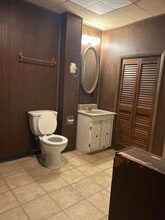 736 Massachusetts St in Lawrence, KS - Building Photo - Building Photo